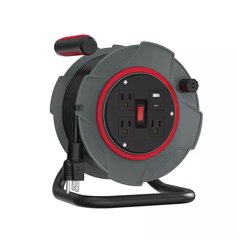 콘센트 3개 USB 플라스틱 코드 릴 45피트